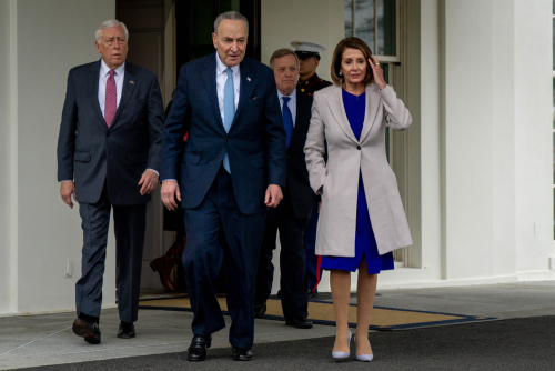 shutterstock_1276349410 (5).jpg Group of political leaders walking outside the White House